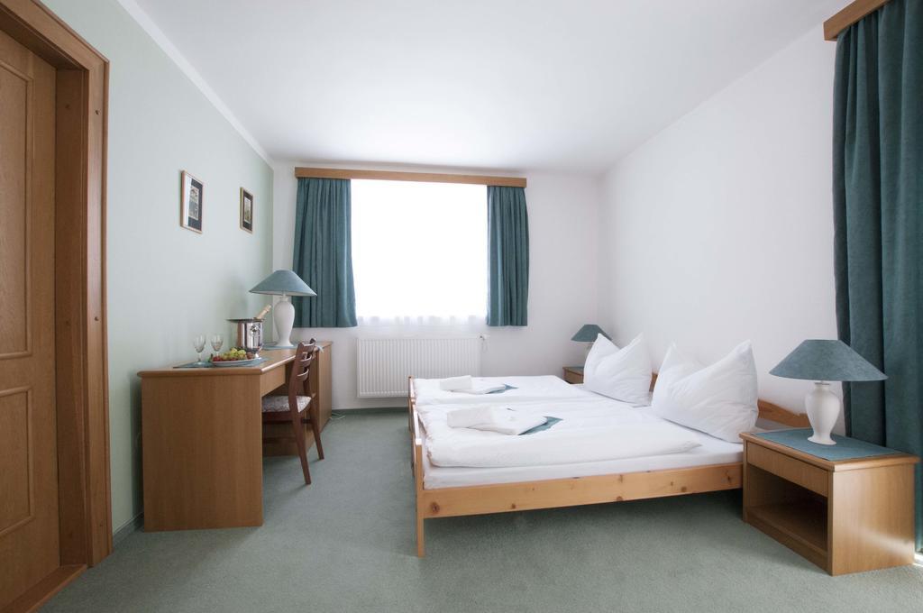 Horsky Pension Gendorf Černý Důl Rom bilde